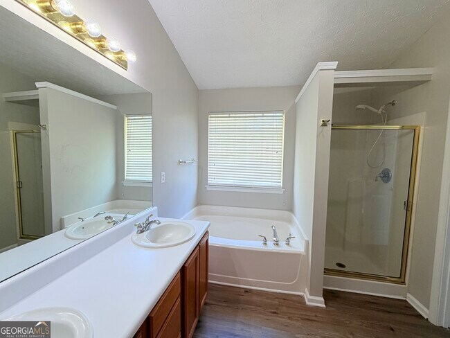 Building Photo - 3145 Waterplace Cove