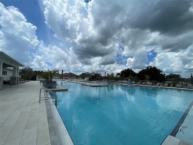 Building Photo - 36544 Smithfield Ln