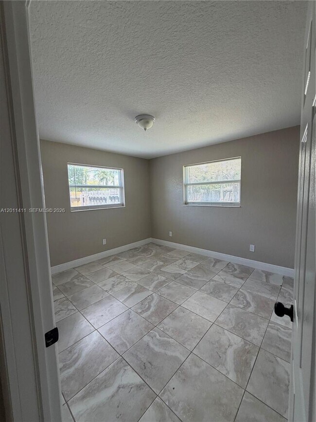 Building Photo - 9250 SW 168th St