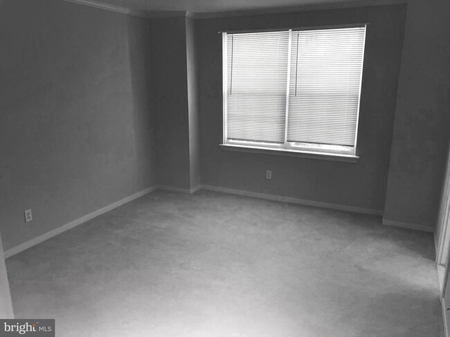 Building Photo - 108 Cheswold Ct