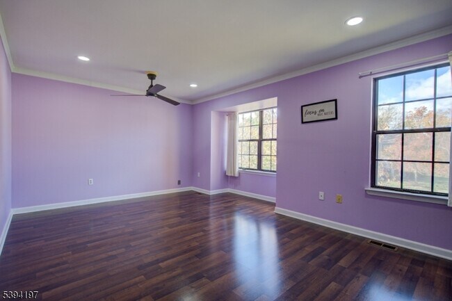 Building Photo - 75 Pear Tree Ln