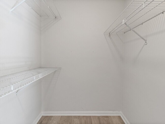 Building Photo - 1st Floor unit in Fourth Ward