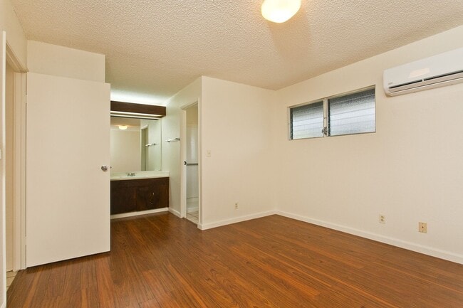 Building Photo - Mililani Town - 3 Bedroom, 2 Bath, Garage ...