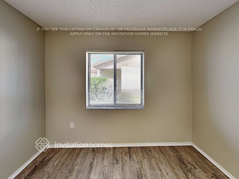 Building Photo - 1448 Marigold Dr