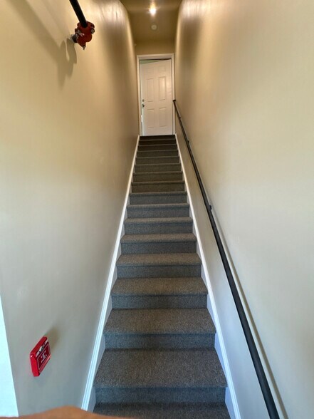 Building Photo - 5301 Kistler Rd