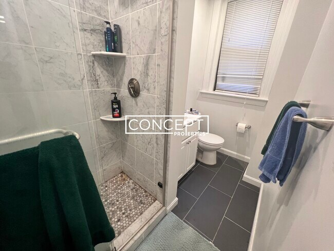 Building Photo - 19A Peterborough St. Unit 12B