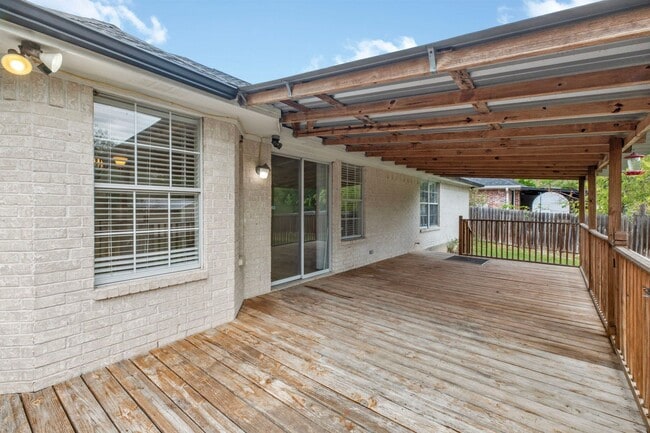 Building Photo - MAY MOVE IN!  3 Bed, 2 Bath Home in Bryan Available Now!