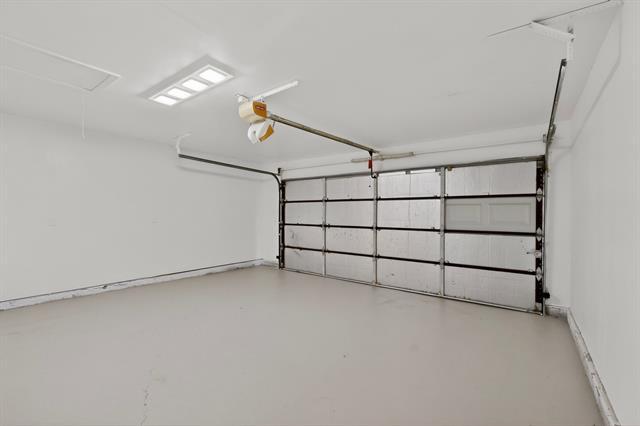 Building Photo - 2210 Placid Dr