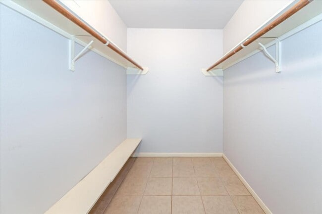 Building Photo - 3227 Lantern Bay Ln
