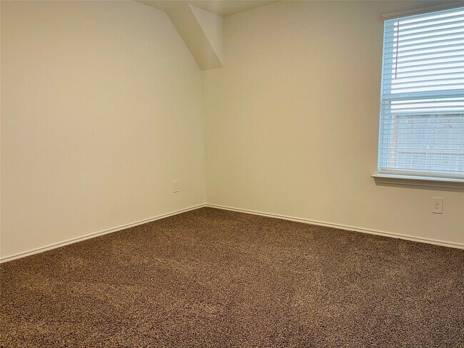 Building Photo - 7515 Audubon Russet Dr