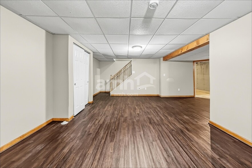 Building Photo - 6714 Midnight Sun Dr