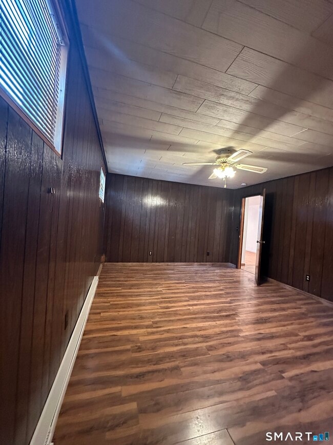 Building Photo - 48 Hunters Ave