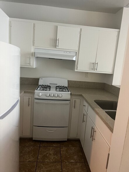 Building Photo - 4014 Emerald St