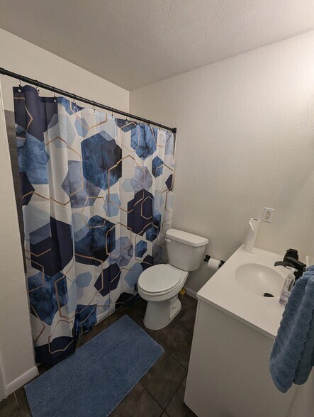 Building Photo - 1311 N Morris St