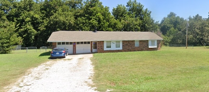 Building Photo - 9950 D J L Dr