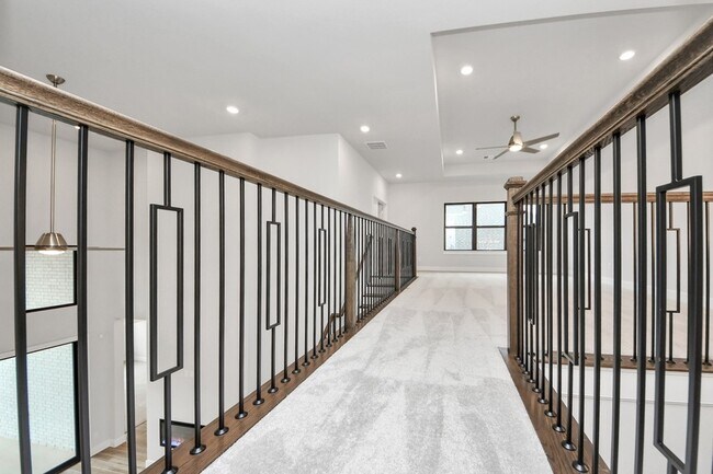 Building Photo - 26907 Southwick Vly Ln