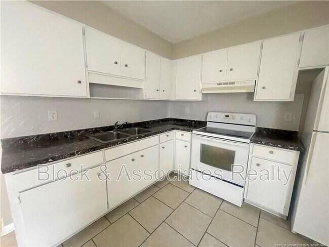 Building Photo - 4959 Galveston Dr