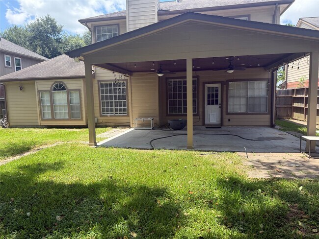 Building Photo - 4727 Heritage Country Ln