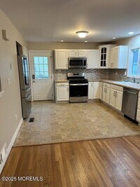 Building Photo - 39 Melrose Terrace