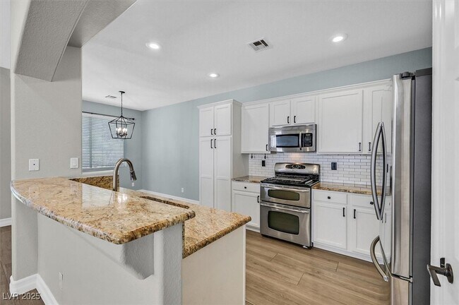 Building Photo - 7554 Catalina Harbor St