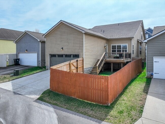 Building Photo - 2438 Arden Village Dr
