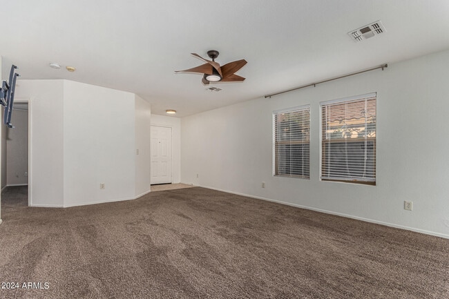 Building Photo - 10513 W Louise Dr