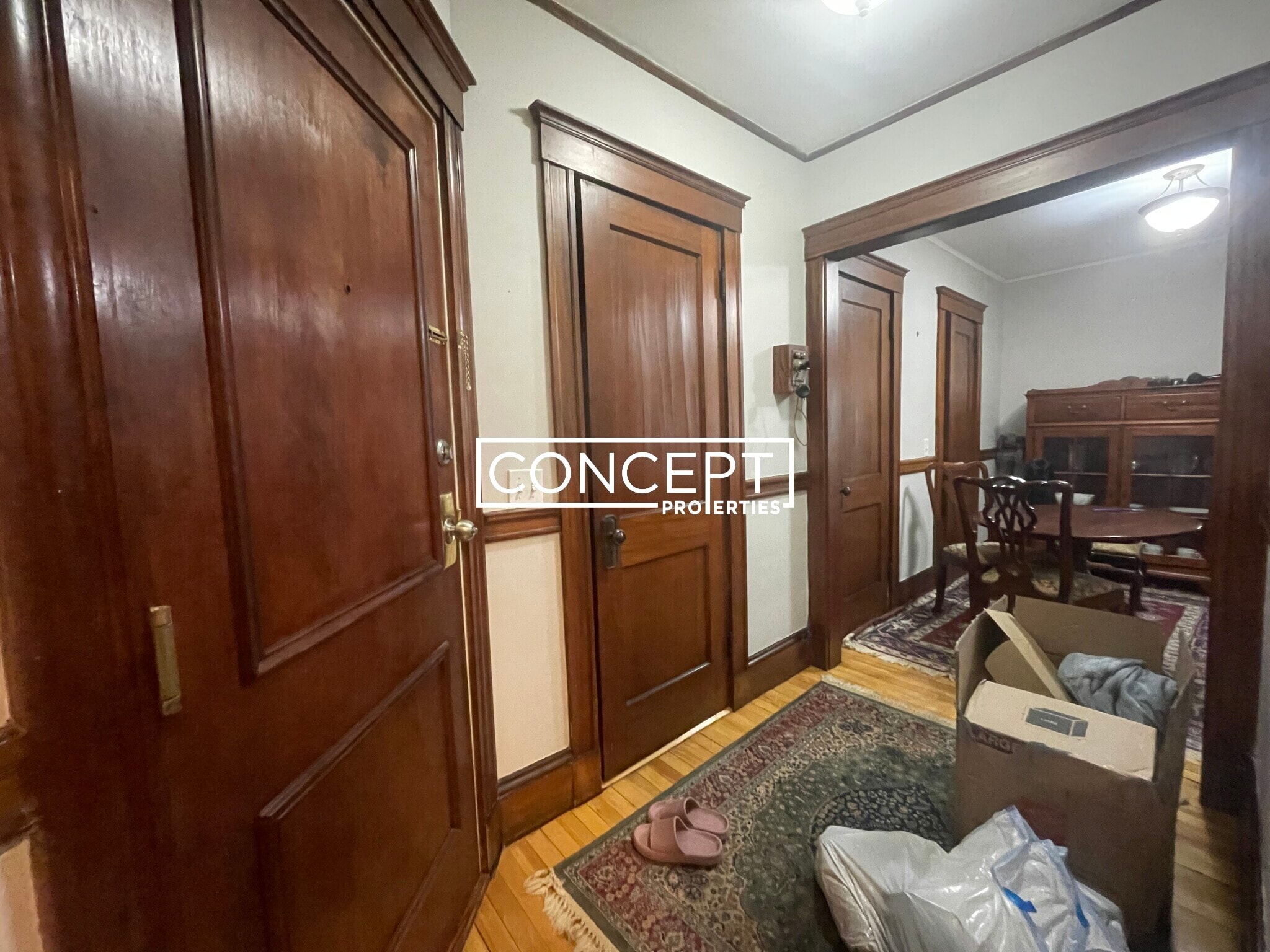 Building Photo - 13 Story St