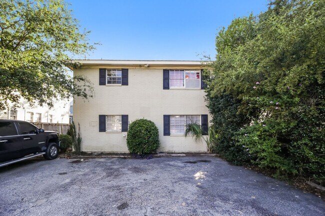 Building Photo - 517 Rutledge Ave