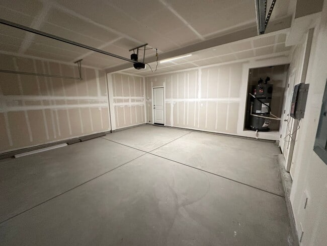 Building Photo - New Build! 4 Bed 3 Bath Home with Solar Included!