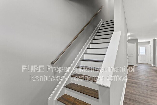 Building Photo - 1048 Judah Bear Blvd