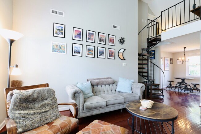 Building Photo - Welcome Home!