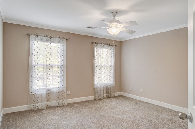 Building Photo - Beautiful 4 Bedroom in Hamlin Plantation -...
