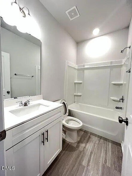 Building Photo - 412 Odham Ln