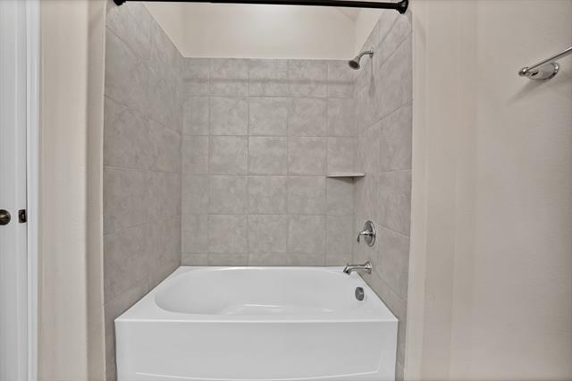 Building Photo - 3844 Hawsbrook Ln