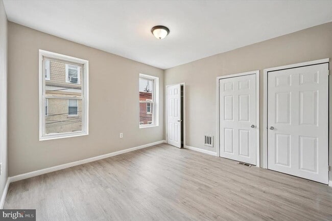 Building Photo - 1703 N Lambert St