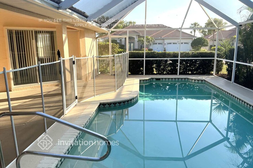 Building Photo - 500 Penny Royal Pl