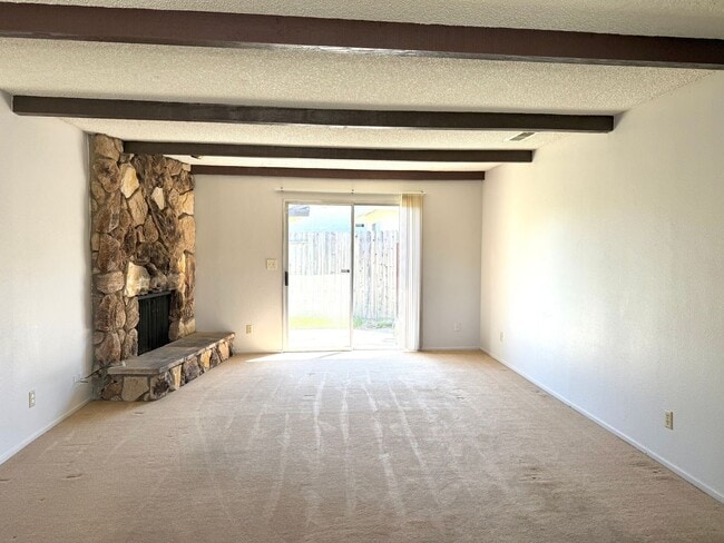 Building Photo - Beautiful Corner Lot in Pocket Area! Please review entire ad.