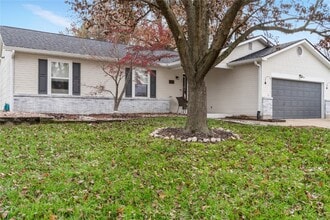 Building Photo - 106 Mt Olympus Ct