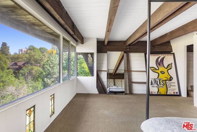 Building Photo - 7149 Woodrow Wilson Dr