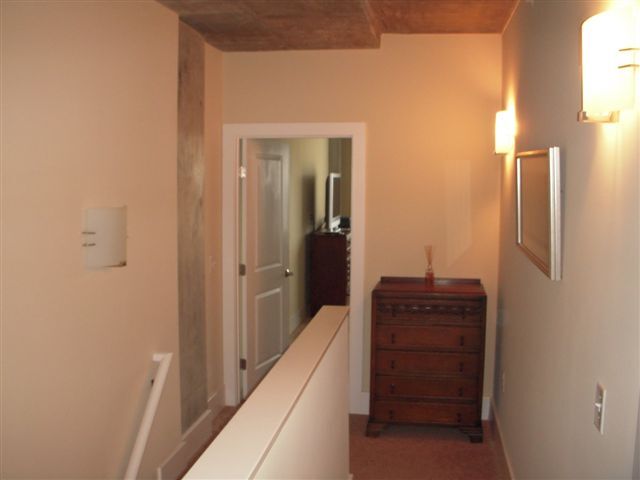 Building Photo - 444 S Blount St