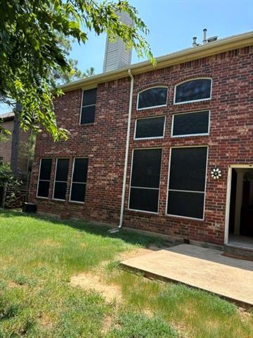 Building Photo - 508 Briar Oaks Dr