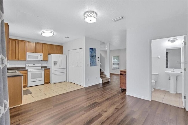 Building Photo - 14952 Amberjack Terrace