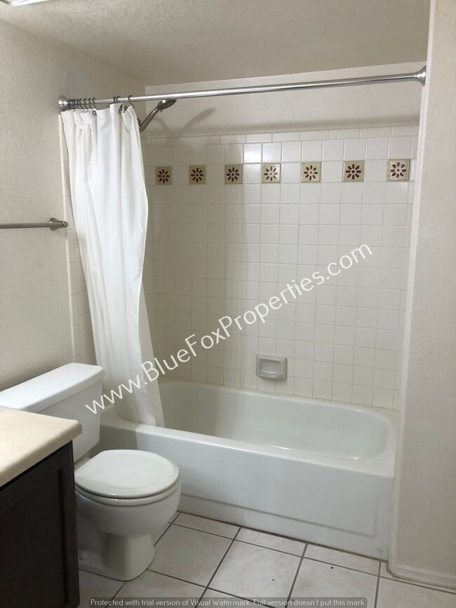 Building Photo - 7601 N Calle Sin Envidia