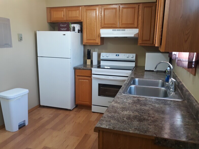 Primary Photo - 116 5th St NW