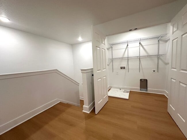 Building Photo - Brand new home!