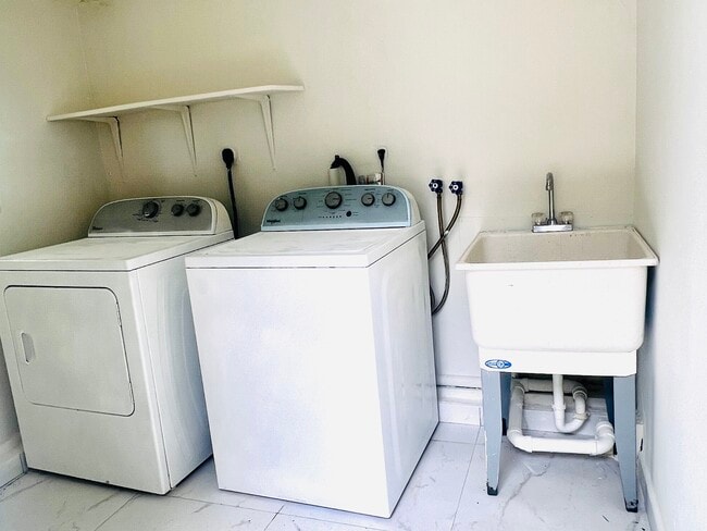 Laundry Room - 425 Opa Locka Blvd