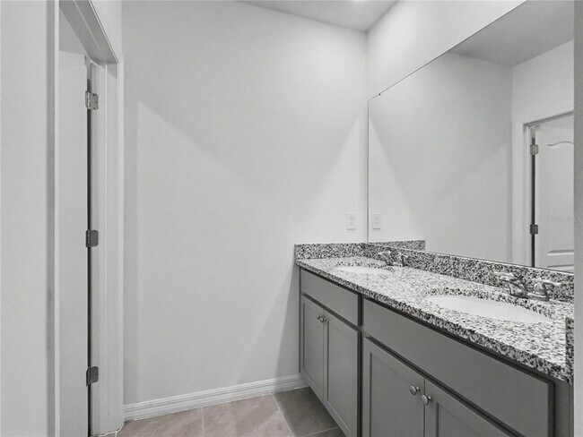 Building Photo - 2085 Doe Run Dr