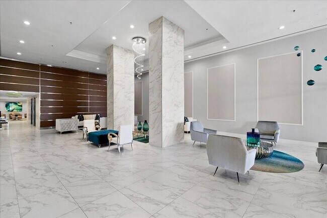 Building Photo - 5280 N Ocean Dr