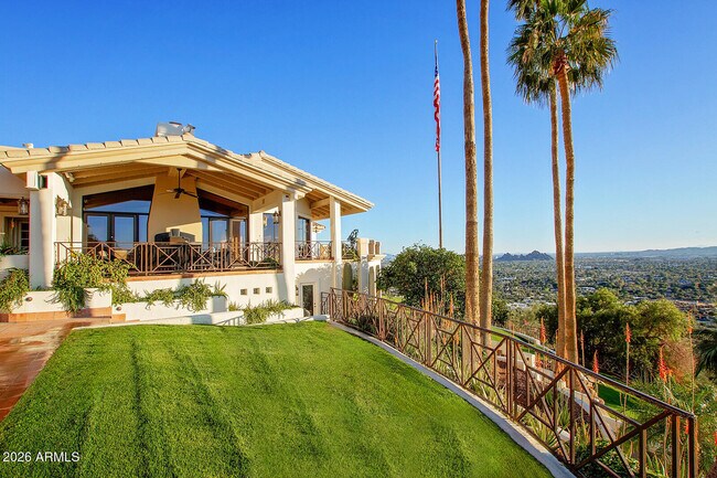 Building Photo - 5400 E Valle Vista Rd