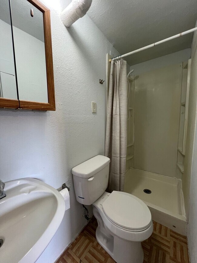 Building Photo - 93754